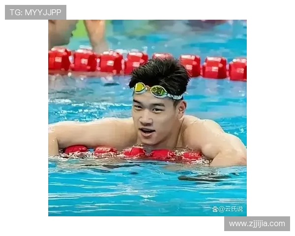 潘展乐别墅里竟然有个迷你球场？这生活我真服！